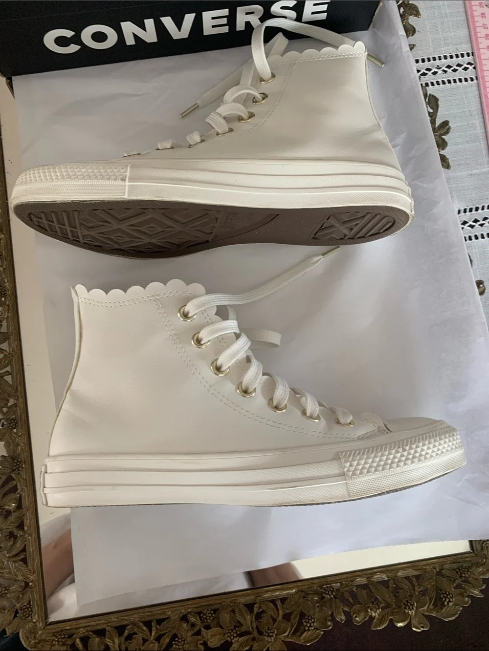 Converse Cream/Off-White High-Top Sneakers with Scalloped Trim